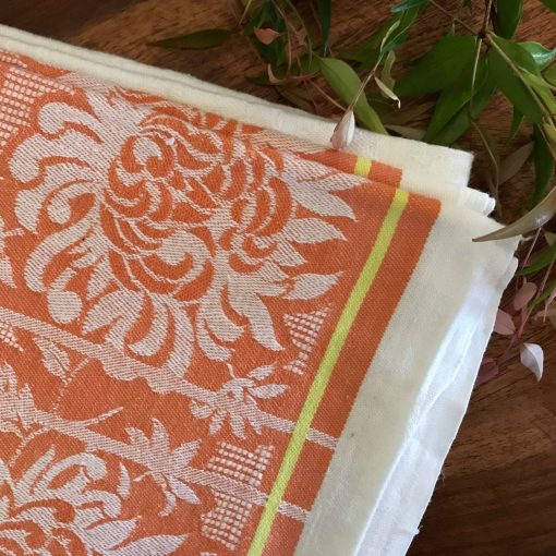 Vintage Damask Tablecloth - Pure Irish Linen with Chrysanthemum Flowers