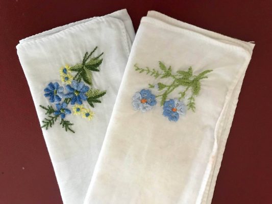 Green Simple Swaps - From Tissues to Hankies